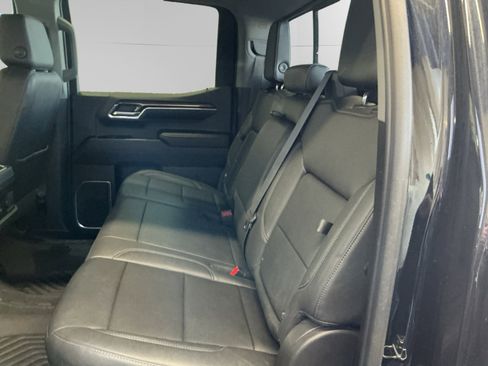 Used 2022 Chevrolet Silverado 1500 RST image 13