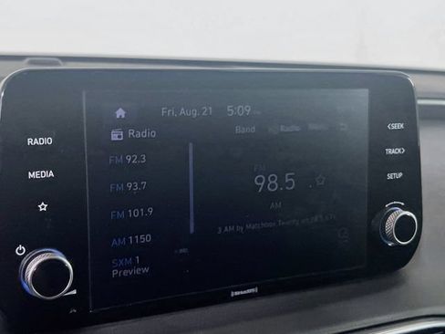 Used 2022 Hyundai Santa Fe XRT FWD image 12