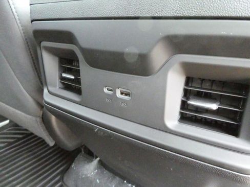New 2026 Chevrolet Silverado 1500 RST AWD/4WD image 13