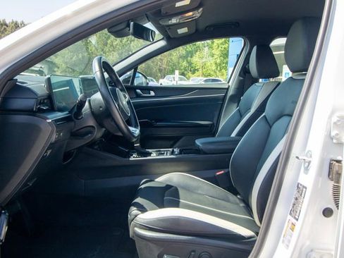 Used 2025 Kia K5 GT-Line image 10