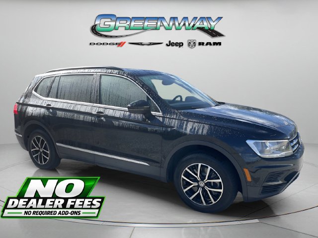 Used 2021 Volkswagen Tiguan SE w/ Panoramic Sunroof Package FWD image 1