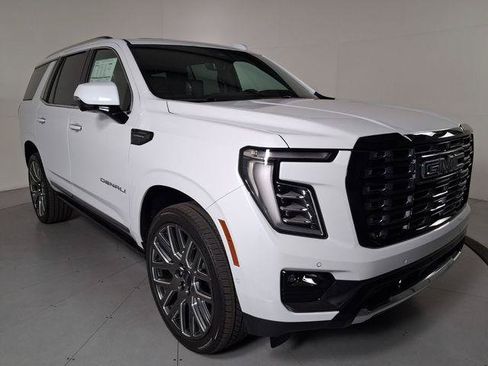 New 2026 GMC Yukon Denali Ultimate AWD/4WD image 2