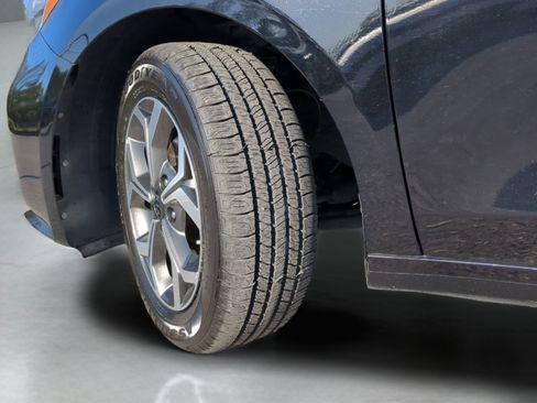 Used 2020 Kia Forte LXS image 59