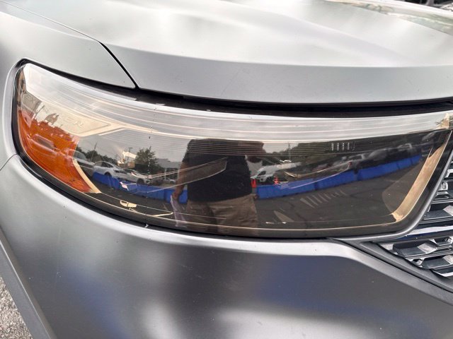 Used 2023 Ford Explorer XLT w/ Equipment Group 202A AWD/4WD image 31