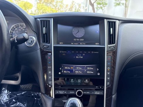 Used 2019 INFINITI Q50 Luxe RWD image 24