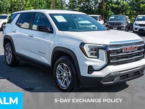 Used 2026 GMC Terrain Elevation AWD/4WD image 3