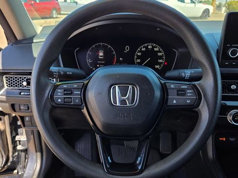 Used 2025 Honda Civic LX image 27