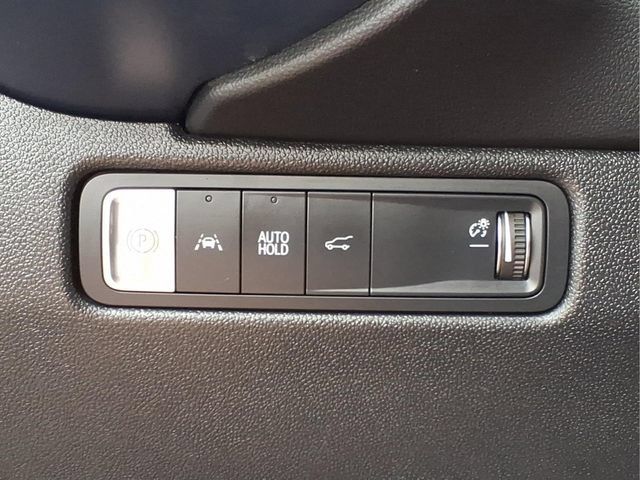 Used 2024 Chevrolet Equinox EV LT FWD image 17