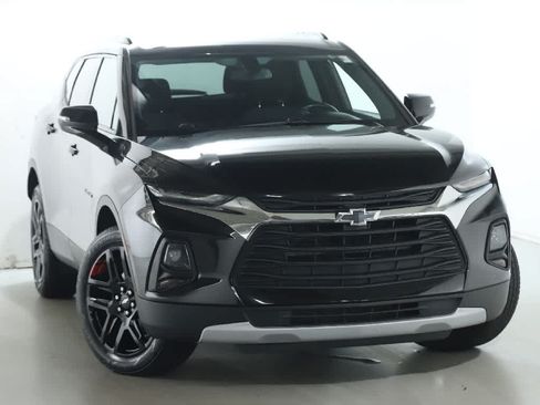 Used 2020 Chevrolet Blazer LT FWD image 2
