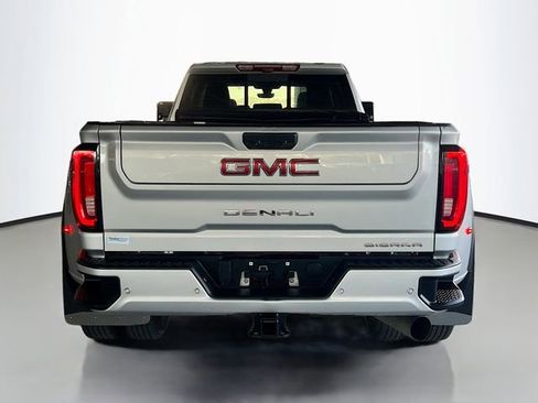 Used 2022 GMC Sierra 3500 Denali w/ Denali Ultimate Package image 7