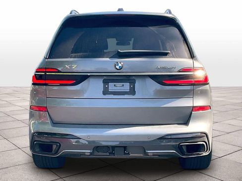 Used 2023 BMW X7 xDrive40i w/ M Sport Package AWD/4WD image 6