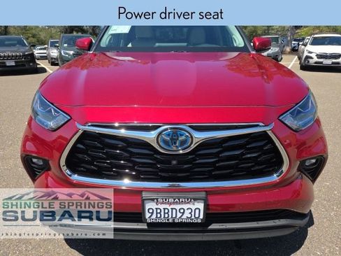 Used 2022 Toyota Highlander Limited AWD/4WD image 9
