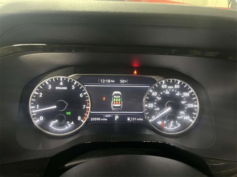 Certified 2025 Nissan Pathfinder SV image 25