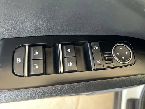 Used 2020 Kia Soul EX w/ Option Group 015 FWD image 44