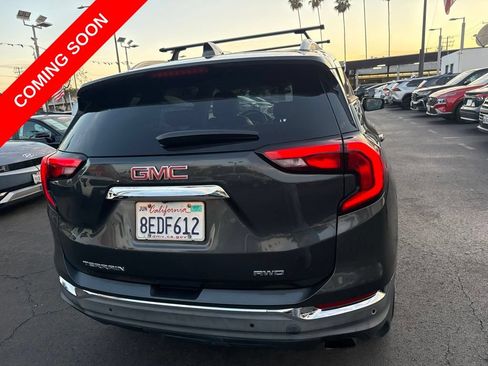 Used 2018 GMC Terrain SLT w/ Preferred Package AWD/4WD image 6