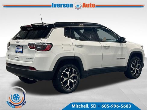 New 2026 Jeep Compass Limited AWD/4WD image 7