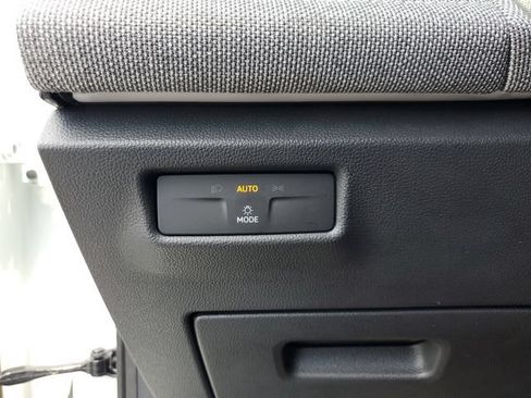 Certified 2026 Volkswagen Tiguan S FWD image 35