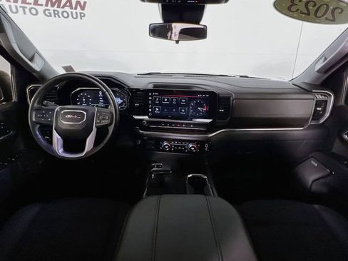 Used 2023 GMC Sierra 1500 Elevation w/ Preferred Package AWD/4WD image 25