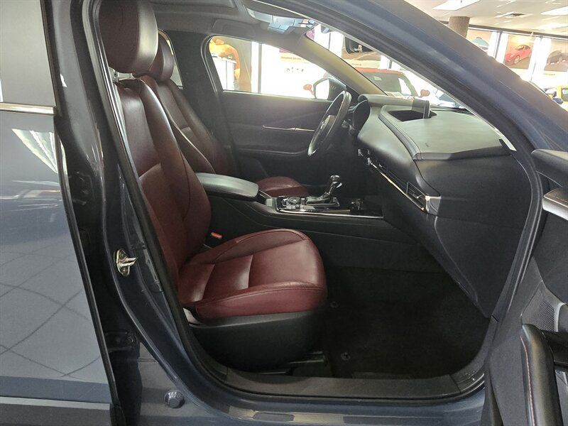 Used 2025 MAZDA CX-30 AWD 2.5 S w/ Preferred Package image 14