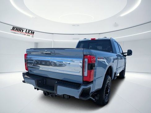 Used 2024 Ford F250 Limited w/ FX4 Off-Road Package AWD/4WD image 3