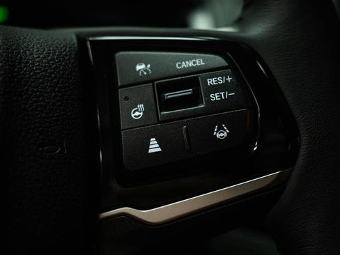 Used 2026 Honda Odyssey Elite image 19