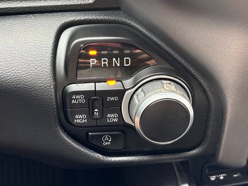 Used 2019 RAM 1500 Big Horn AWD/4WD image 26
