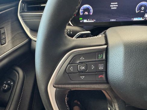 Used 2025 Jeep Grand Cherokee L Limited w/ Trailer Tow Package image 36