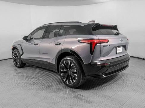 Used 2024 Chevrolet Blazer EV RS image 6