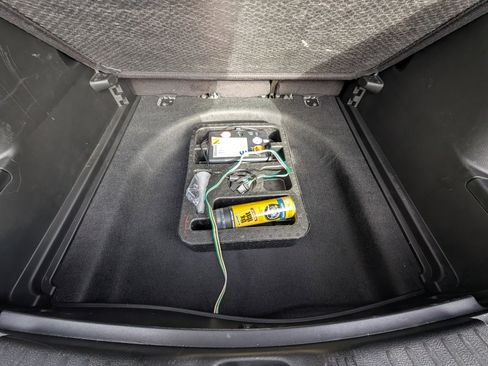 Used 2024 Jeep Compass Sport image 35