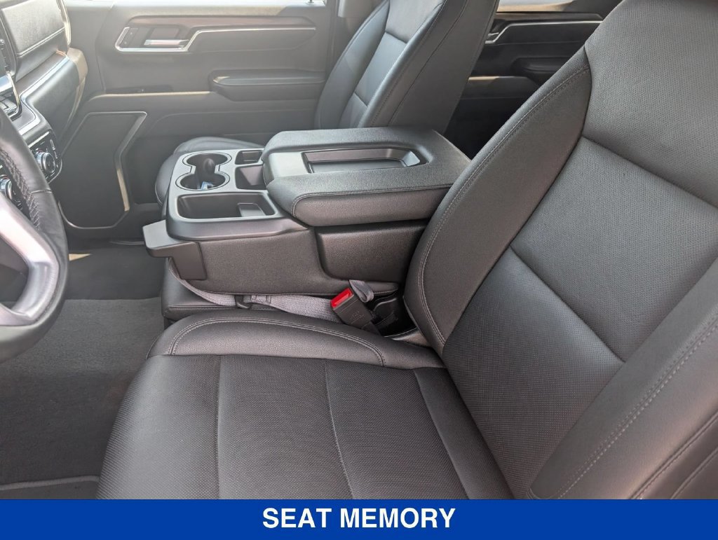 Used 2026 GMC Sierra 1500 SLT AWD/4WD image 14