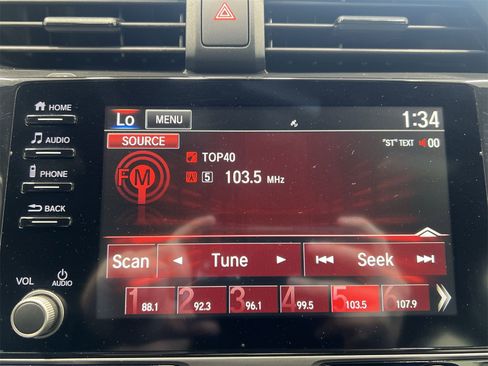 Used 2020 Honda Civic Sport image 16