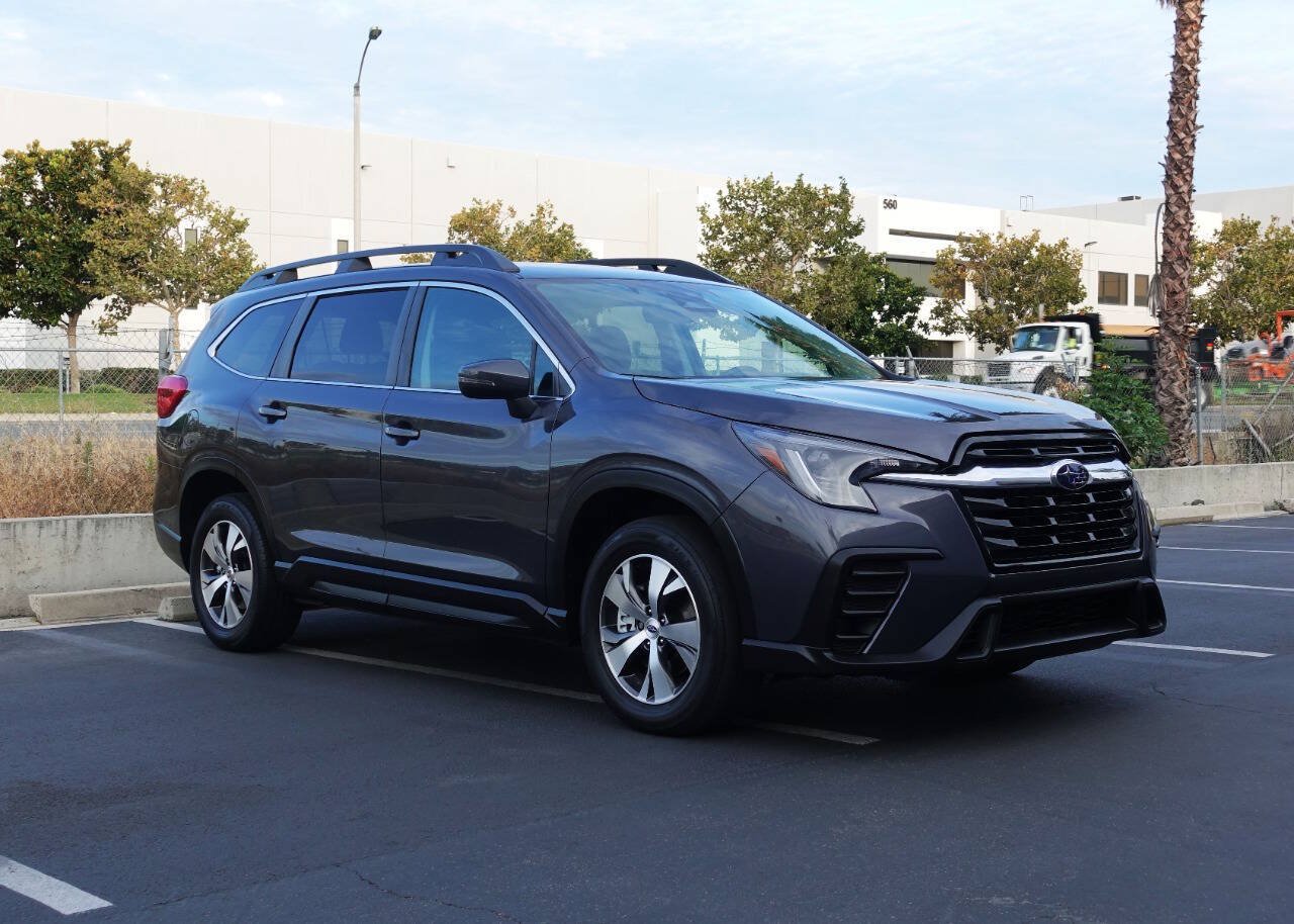 Used 2023 Subaru Ascent Premium w/ Convenience Package AWD/4WD image 19