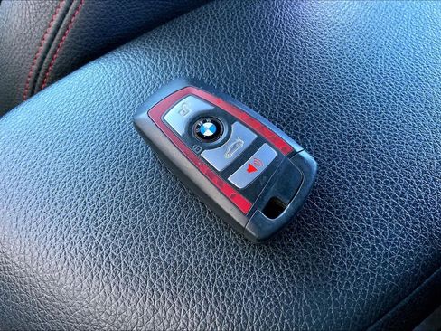 Used 2017 BMW 230i Coupe image 12