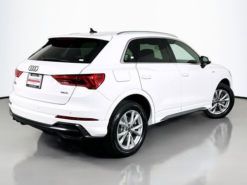 Used 2022 Audi Q3 2.0T Premium image 14