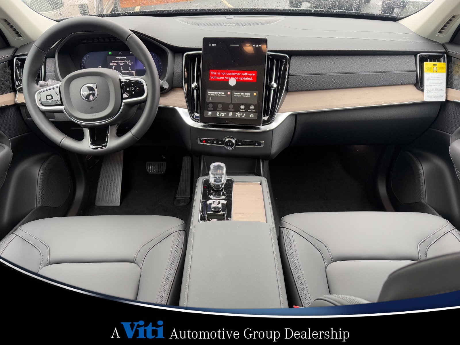 Used 2026 Volvo XC90 B6 Plus w/ Protection Package Premier AWD/4WD image 2