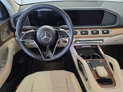 Certified 2025 Mercedes-Benz GLE 350 4MATIC image 21