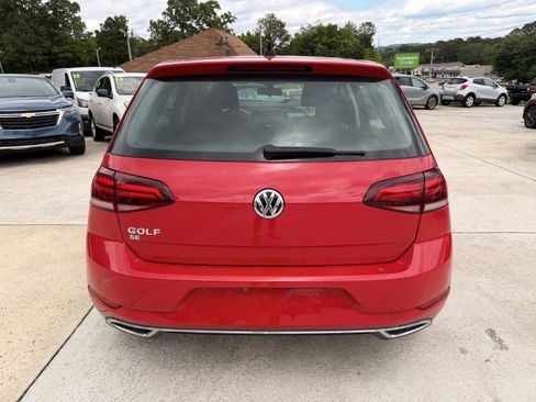 Used 2019 Volkswagen Golf SE FWD image 17