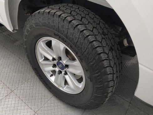 Used 2020 Ford F150 XLT image 31