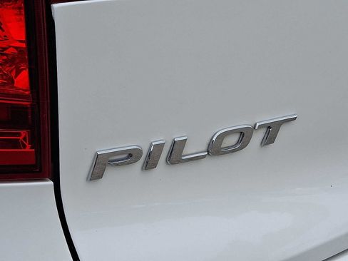 Used 2016 Honda Pilot EX-L image 33