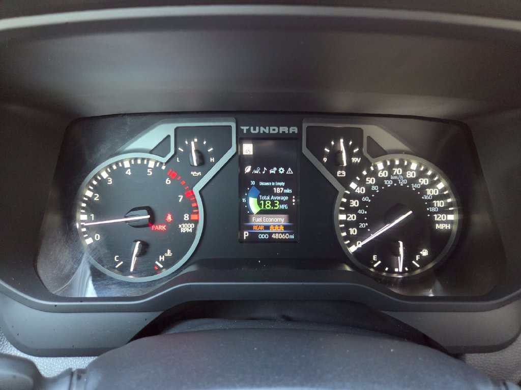 Used 2025 Toyota Tundra SR w/ SR Tow Package AWD/4WD image 31
