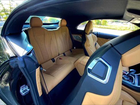 Used 2022 BMW M8 Competition AWD/4WD image 35