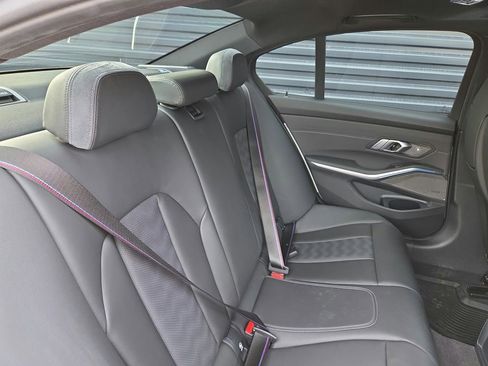 Used 2026 BMW M3 Competition image 21