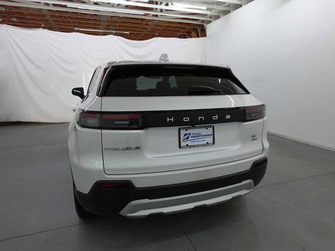 Used 2024 Honda Prologue EX image 7