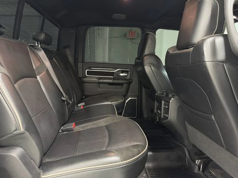 Used 2022 RAM 2500 Laramie w/ Night Edition AWD/4WD image 15
