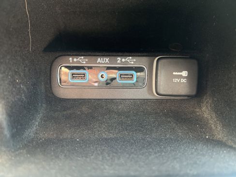 Used 2018 Jeep Grand Cherokee Limited w/ Trailer Tow Group IV image 20