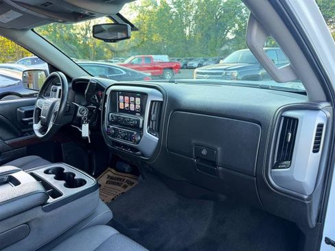 Used 2017 GMC Sierra 1500 SLE w/ SLE Value Package AWD/4WD image 16