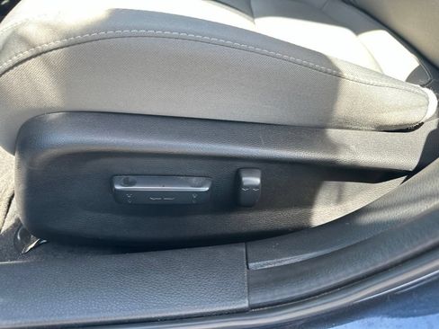 Used 2019 Honda Civic EX image 17