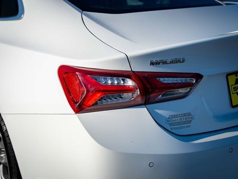 Used 2024 Chevrolet Malibu LT image 9