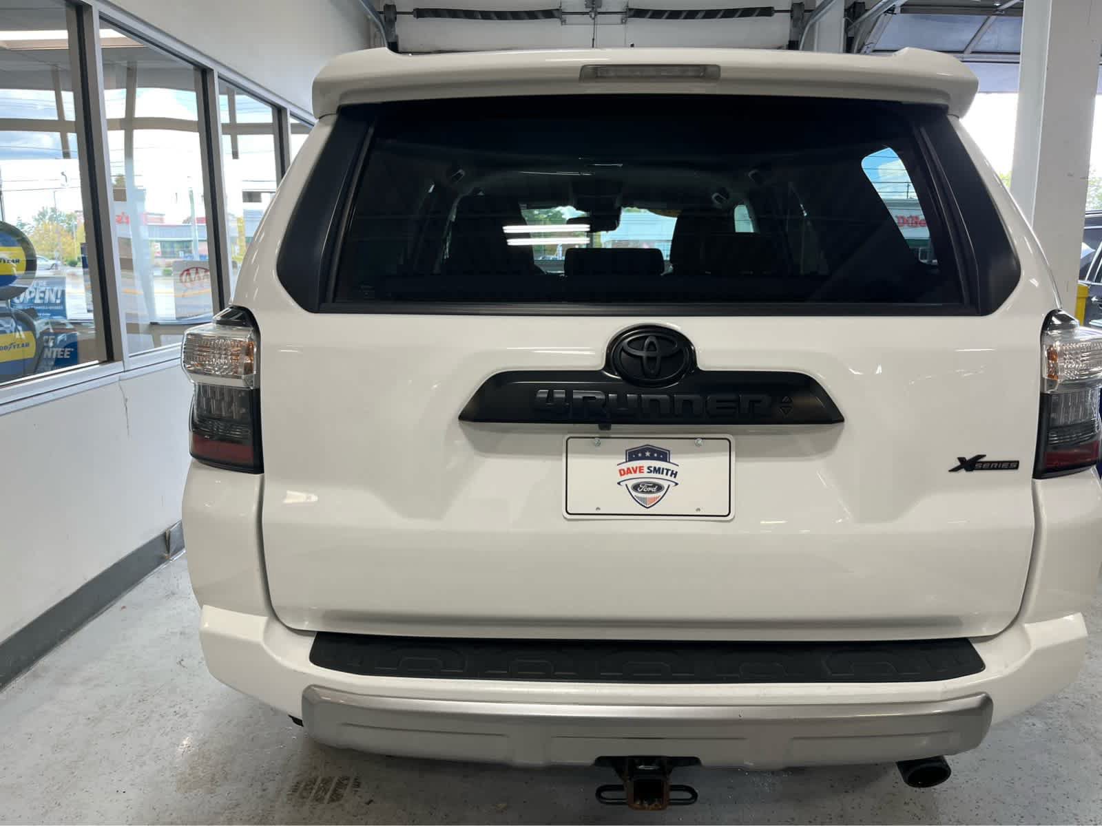 Used 2023 Toyota 4Runner TRD Off-Road AWD/4WD image 7