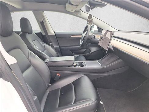 Used 2021 Tesla Model 3 Performance image 19